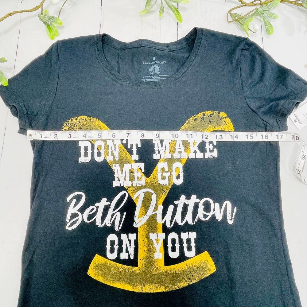 Yellowstone Black Short Sleeve T-Shirt "Don't Make Me Go Beth Dutton On You" - Picture 4 of 6